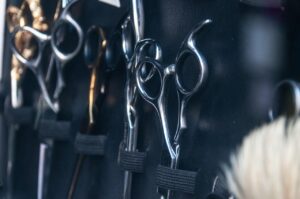 Build Your Perfect Barber Kit: Must-Have Tools for Pros